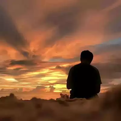 雍恨云